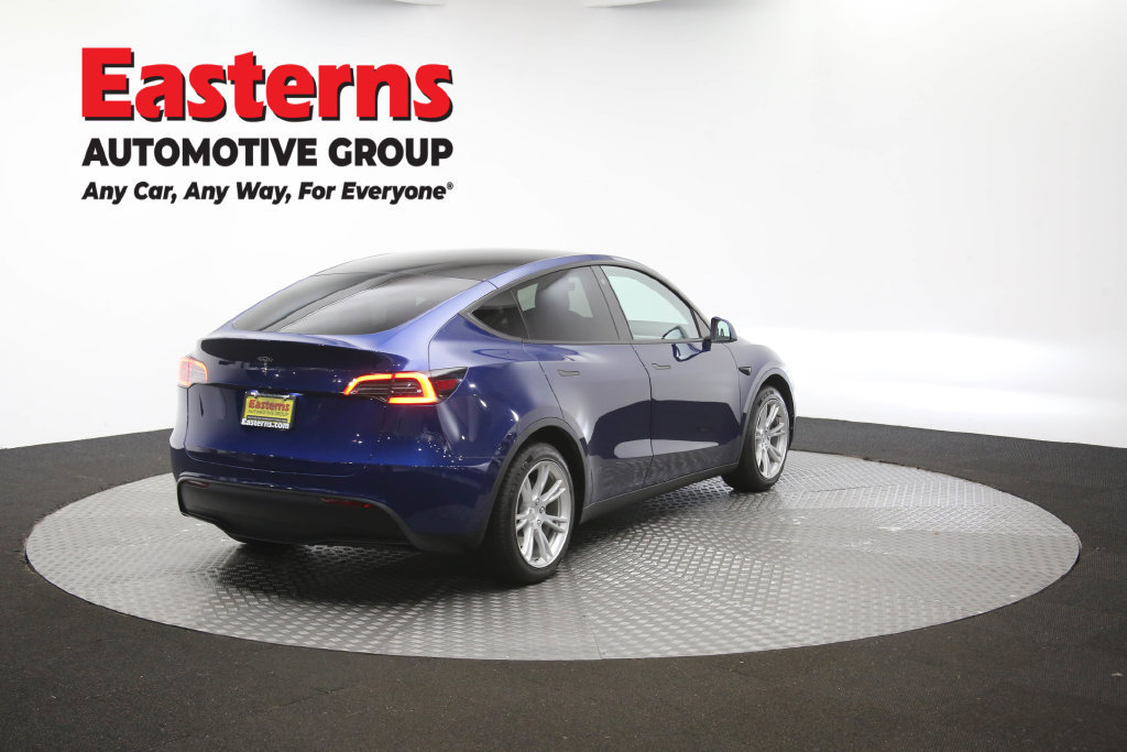 Used 2021 Tesla Model Y Long Range AWD/4WD image 38