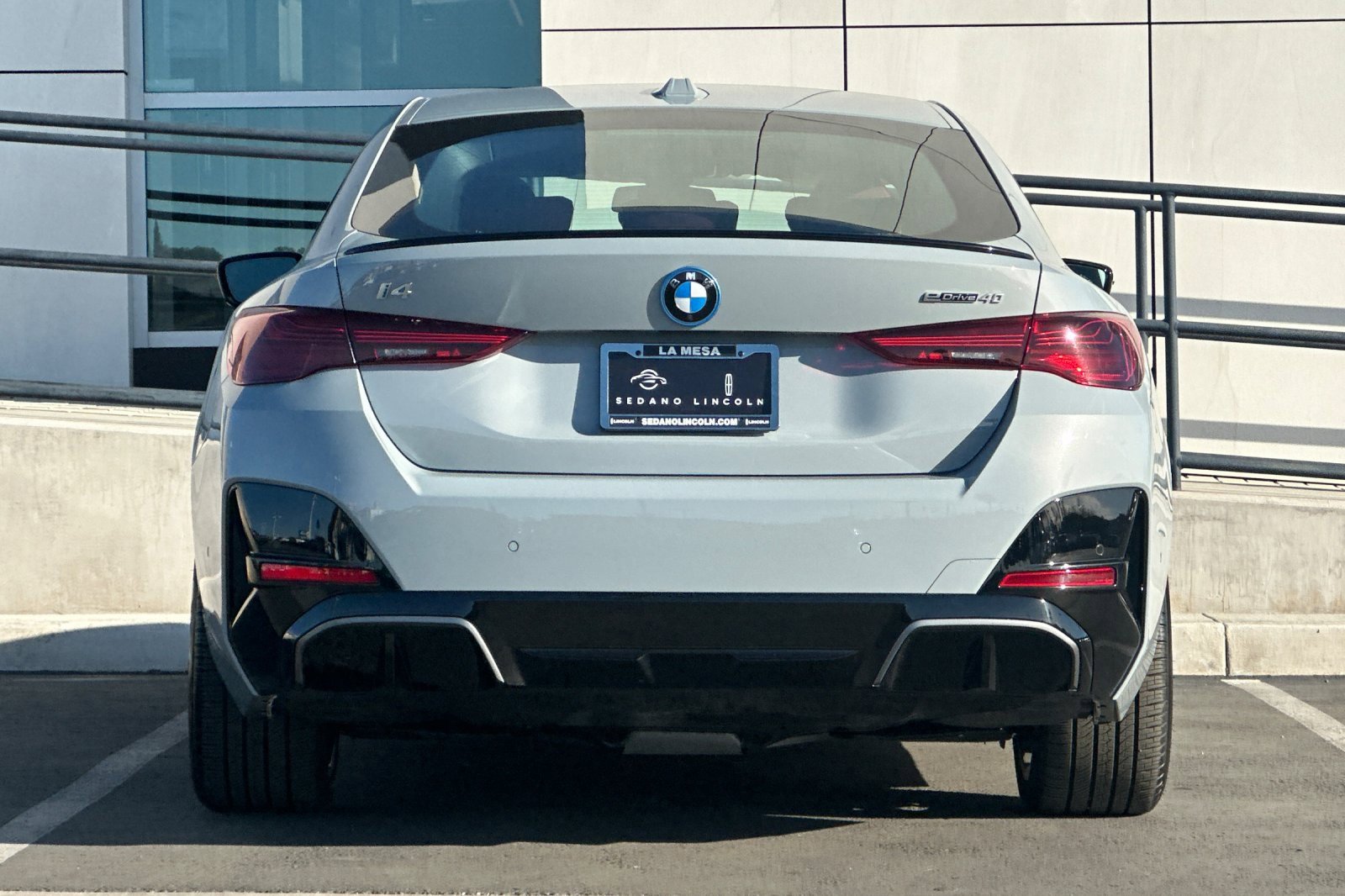 Used 2025 BMW i4 eDrive40 w/ M Sport Package image 4