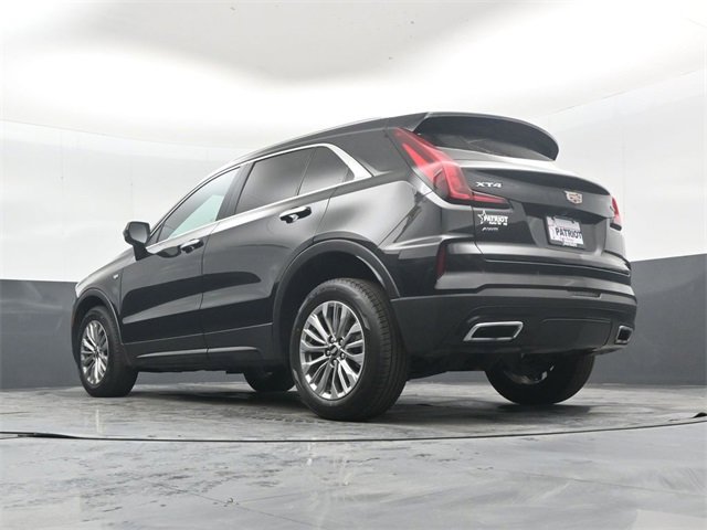 Used 2024 Cadillac XT4 Premium Luxury image 43