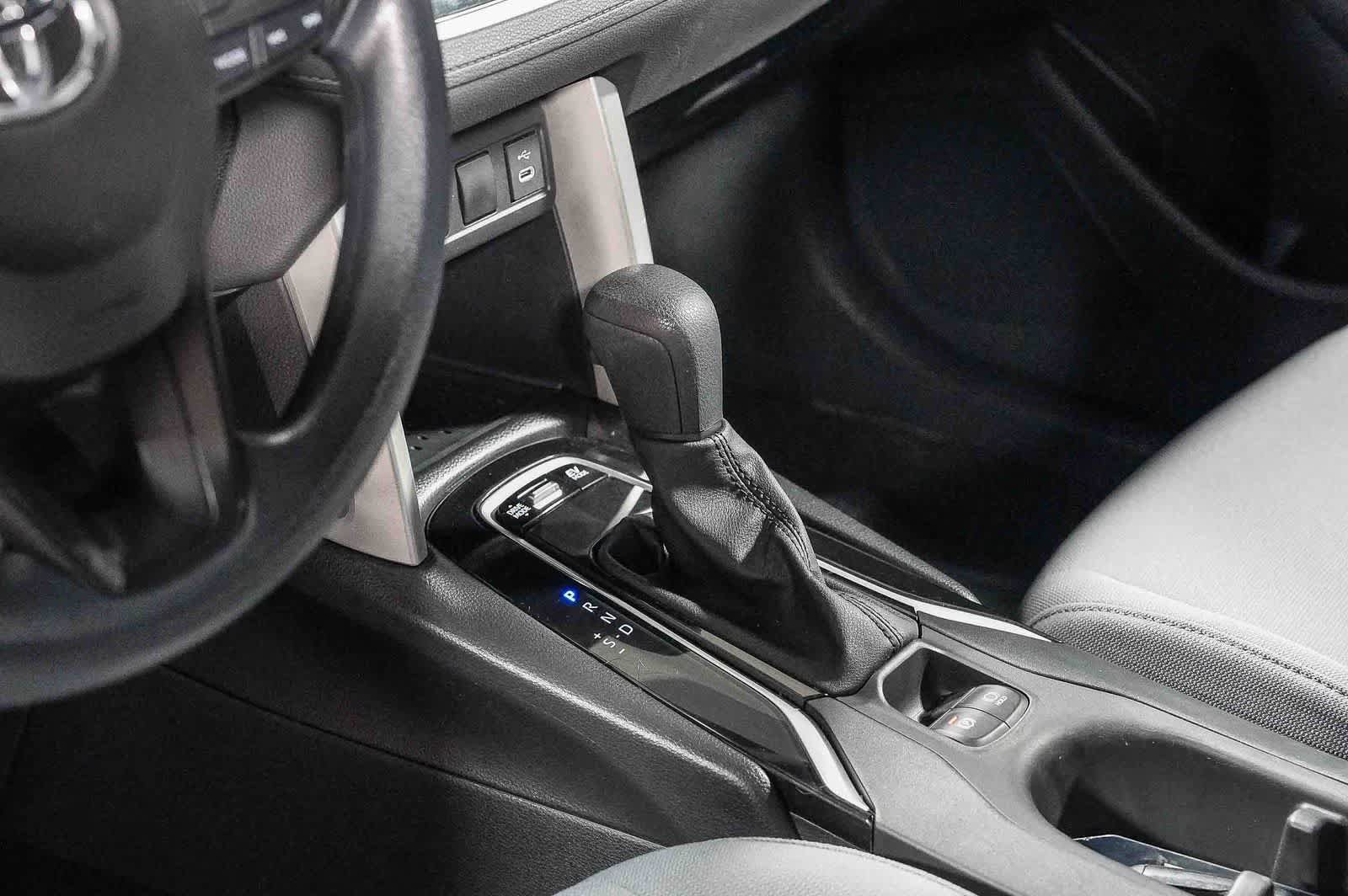 Certified 2024 Toyota Corolla Cross AWD Hybrid image 24