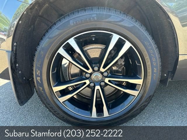 Used 2018 Volvo XC60 T6 Momentum w/ Vision Package AWD/4WD image 28