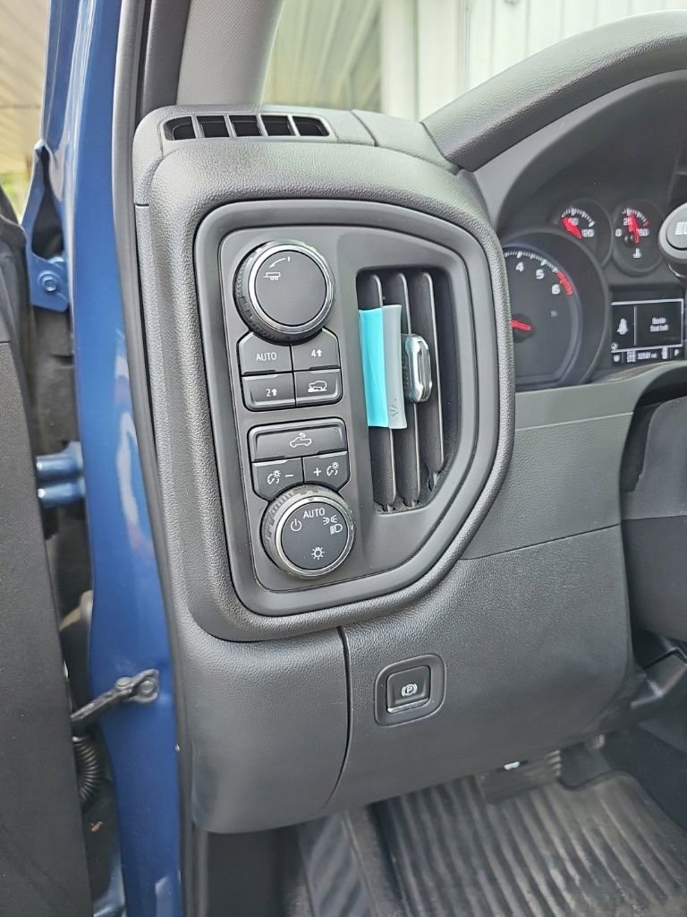 Used 2024 Chevrolet Silverado 1500 Custom AWD/4WD image 12