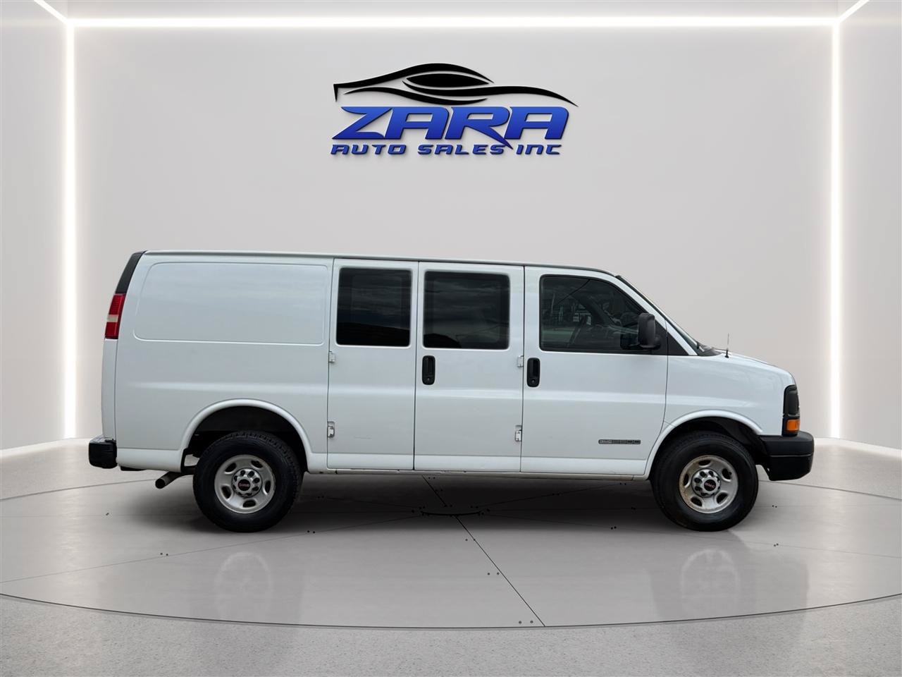 Used 2006 GMC Savana 2500 RWD image 8