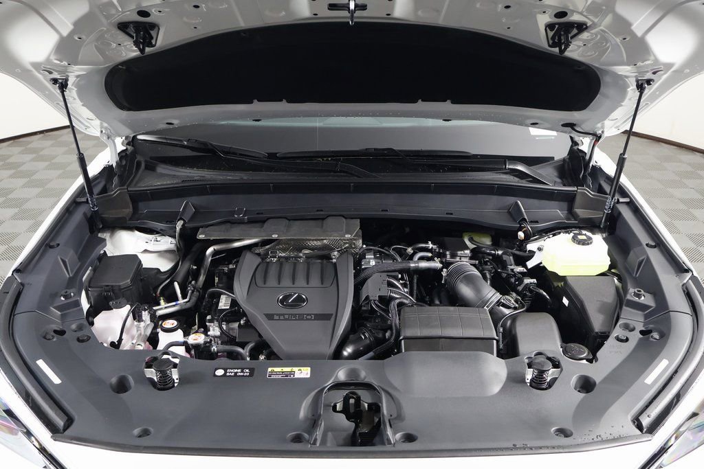 New 2026 Lexus TX 500h AWD image 10