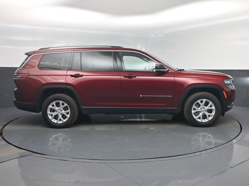 Used 2024 Jeep Grand Cherokee L Limited w/ Luxury Tech Group II image 34
