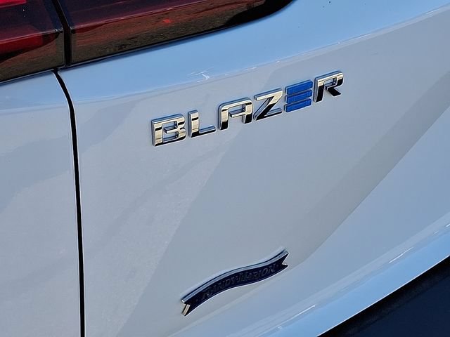 New 2026 Chevrolet Blazer EV LT FWD image 11