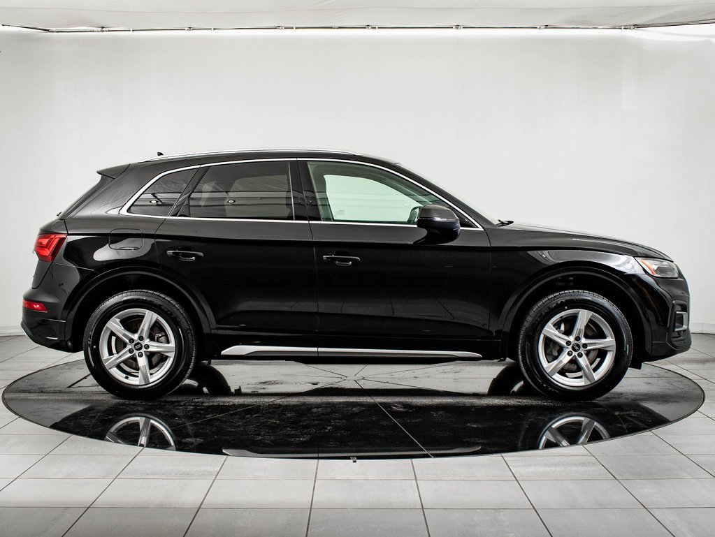 Used 2023 Audi Q5 2.0T Premium w/ Convenience Package image 11