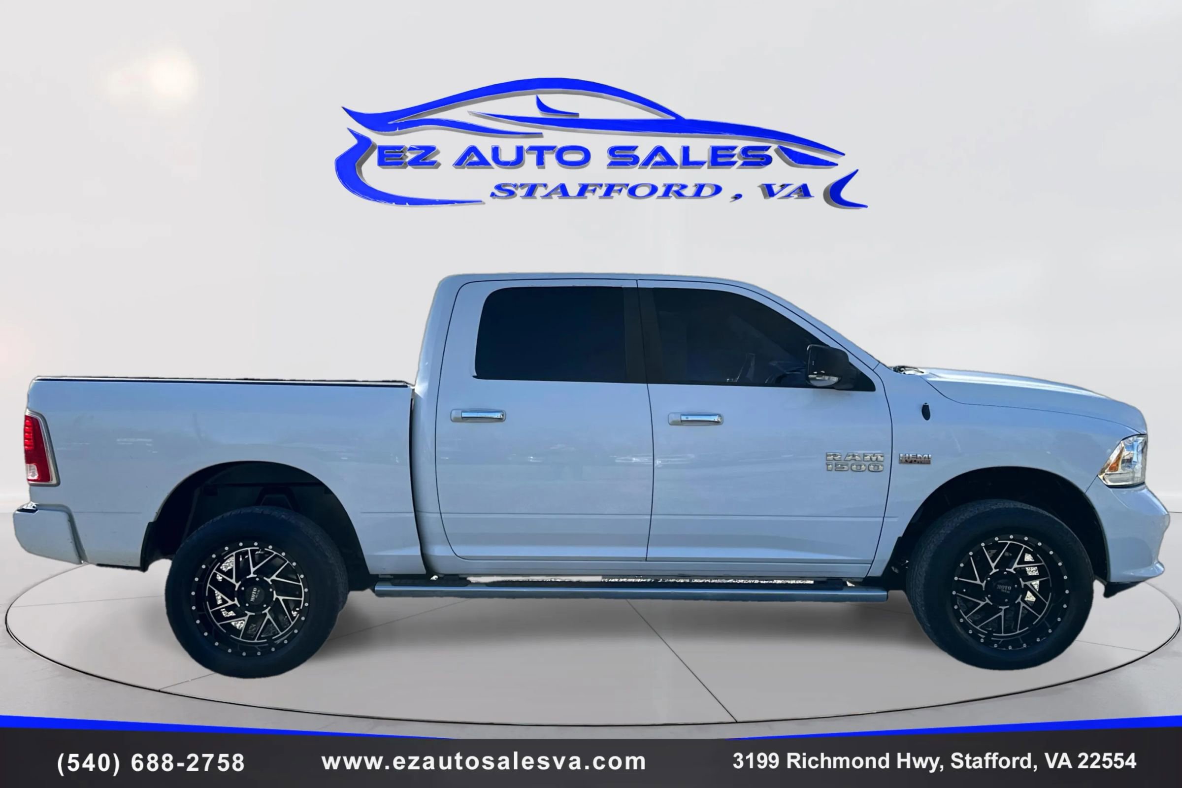 Used 2015 RAM 1500 Limited image 4