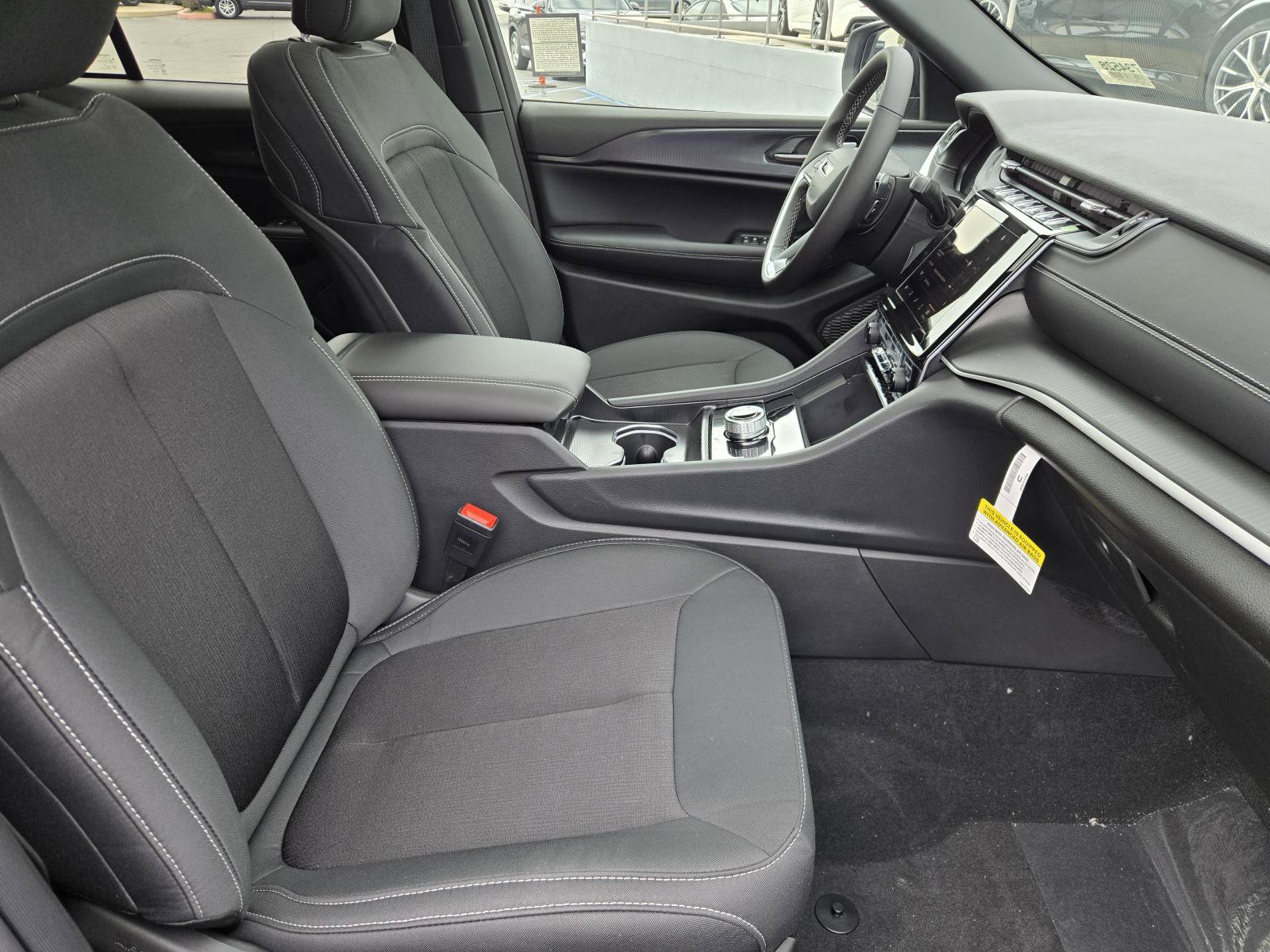 New 2026 Jeep Grand Cherokee Laredo X RWD image 33