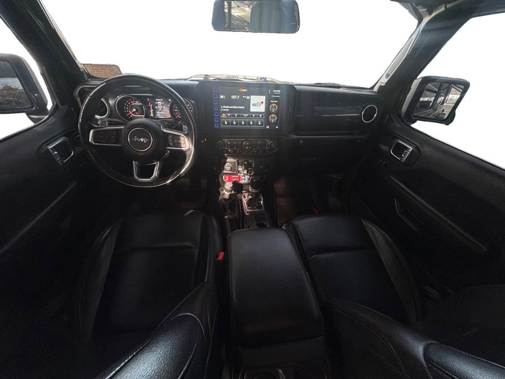 Used 2021 Jeep Wrangler Unlimited Rubicon w/ Trailer Tow Package image 12