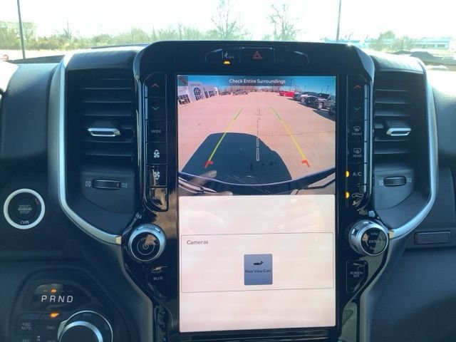 New 2026 RAM 1500 4x4 Crew Cab image 22