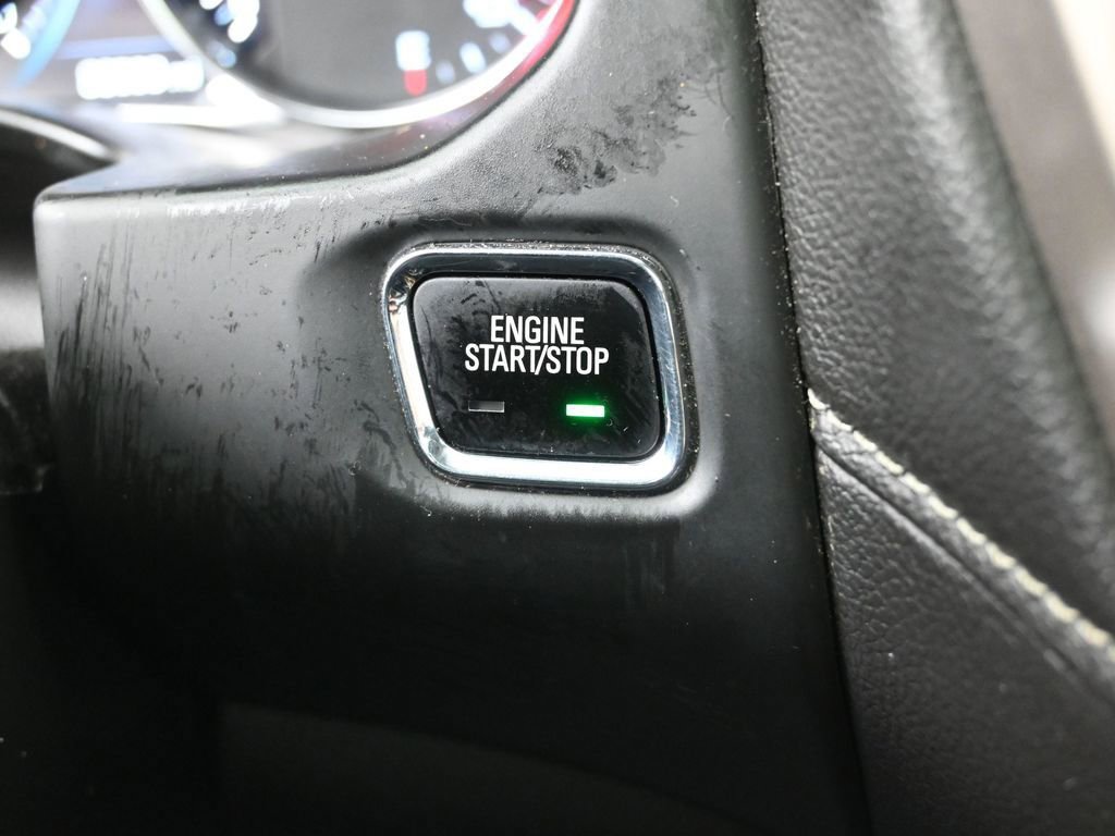 Used 2019 GMC Acadia Denali image 18