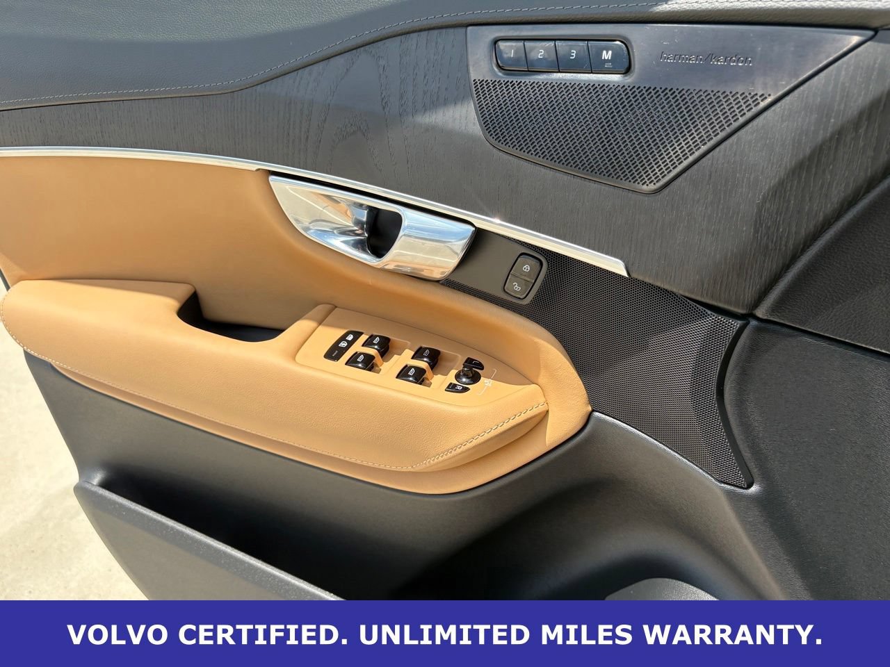 Certified 2024 Volvo XC90 T8 Ultimate w/ Lounge Package AWD/4WD image 27