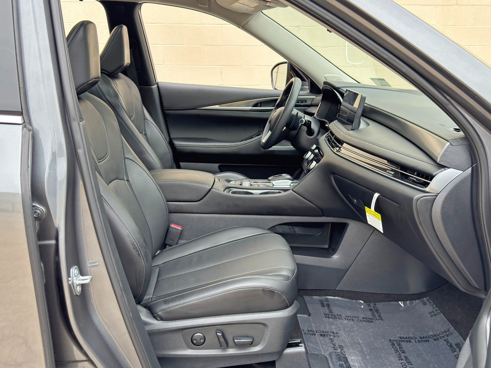 Used 2025 INFINITI QX60 Luxe w/ Vision Package AWD/4WD image 16