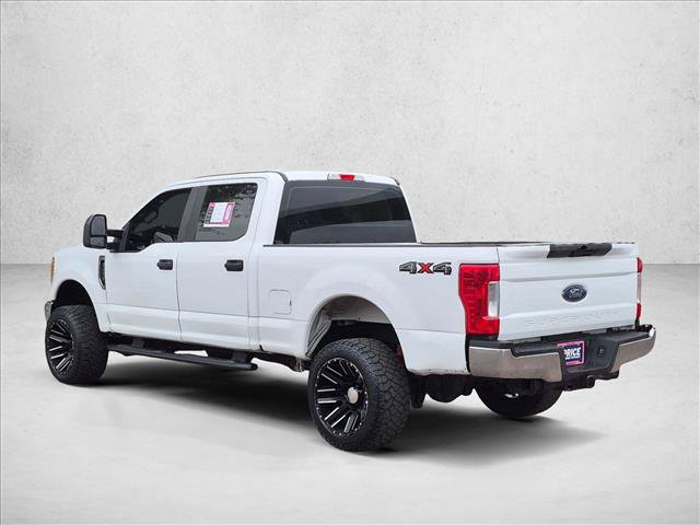 Used 2017 Ford F250 XL w/ STX Appearance Package AWD/4WD image 7