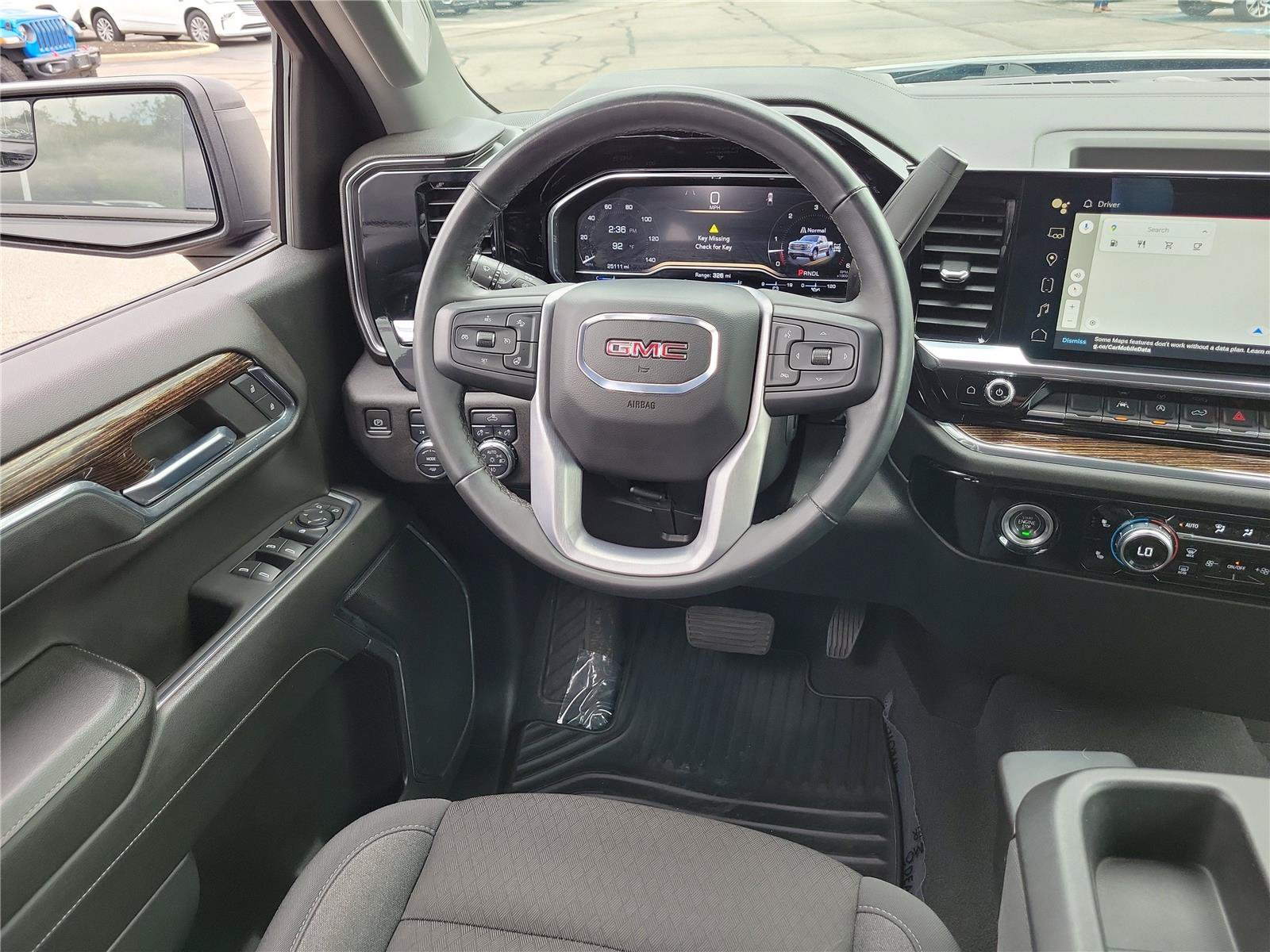 Used 2024 GMC Sierra 1500 Elevation AWD/4WD image 11
