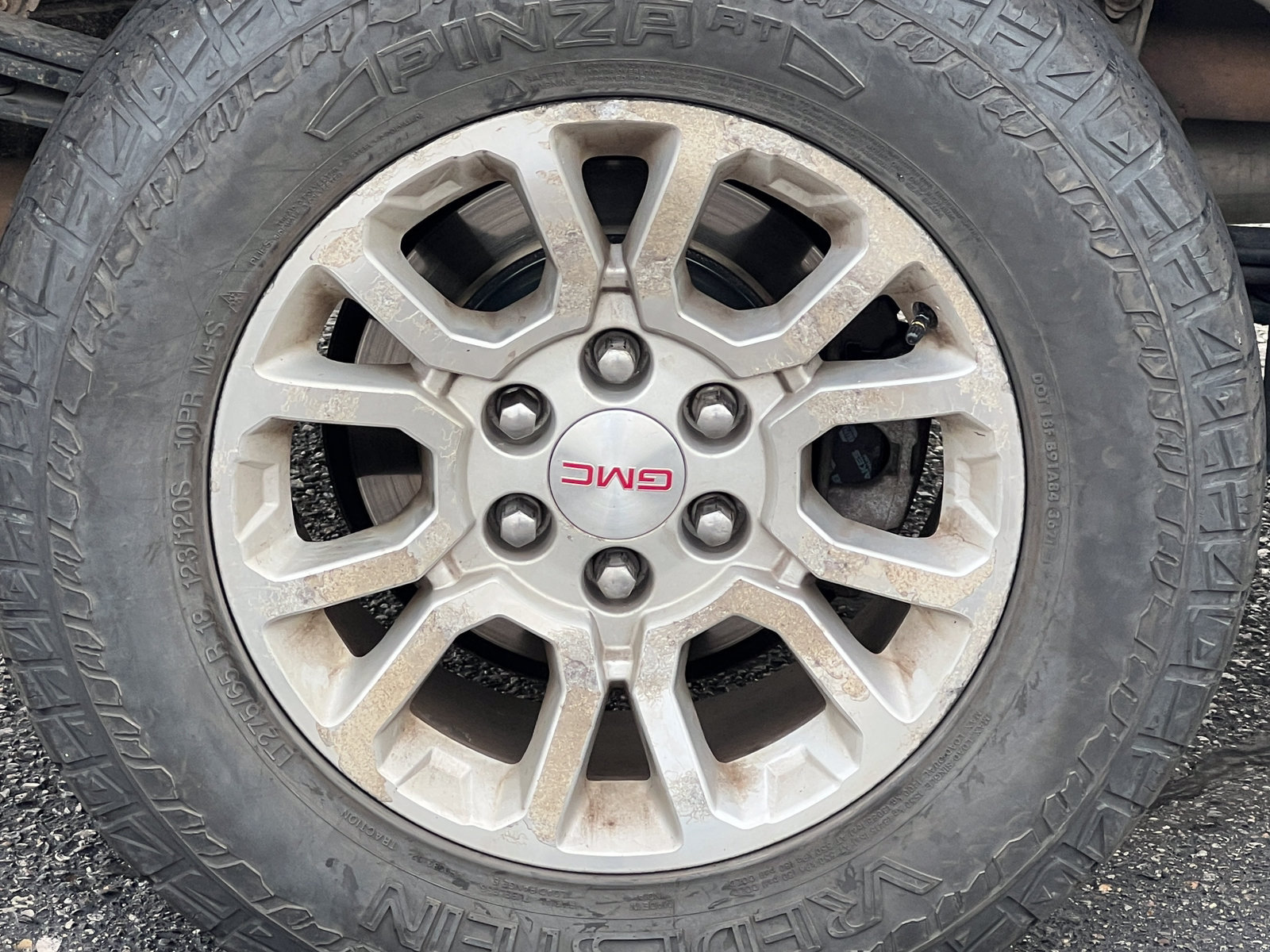 Used 2019 GMC Sierra 1500 SLE w/ SLE Value Package AWD/4WD image 6
