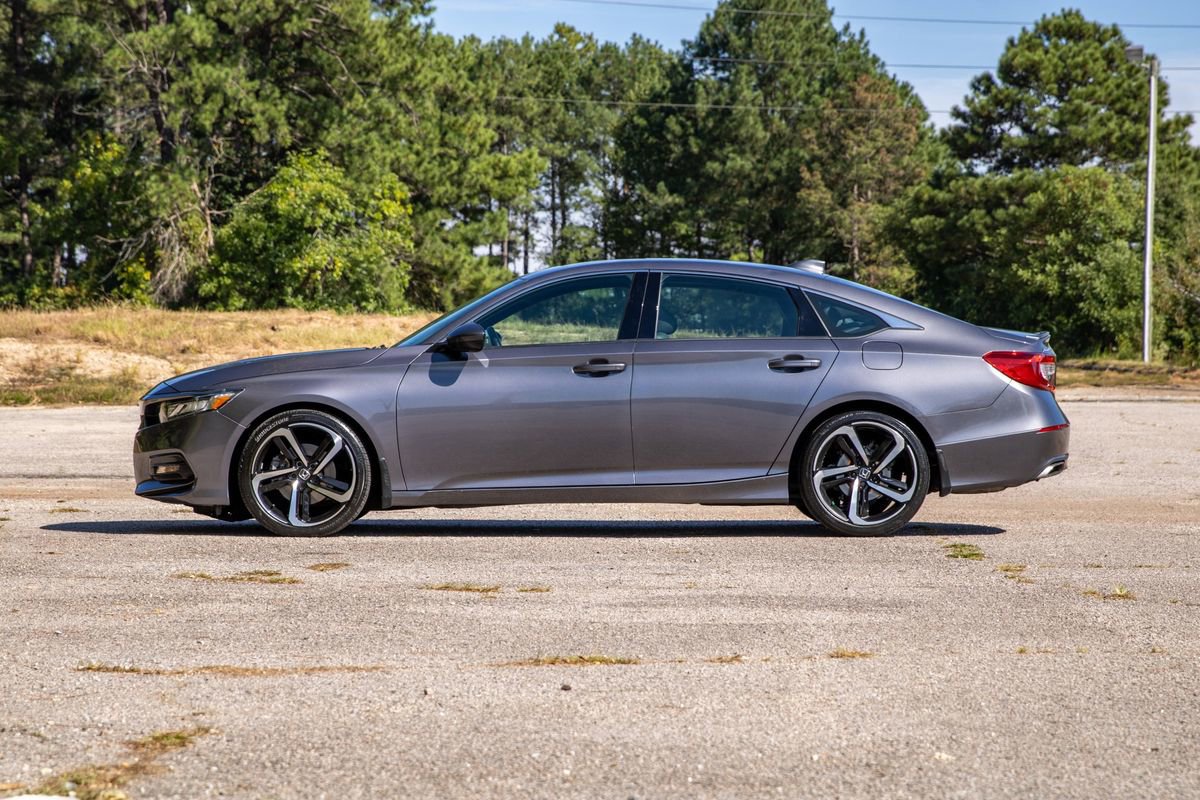 Used 2020 Honda Accord Sport image 9