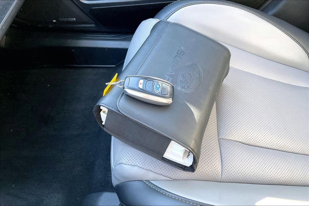 Used 2022 Subaru Outback Limited XT image 14