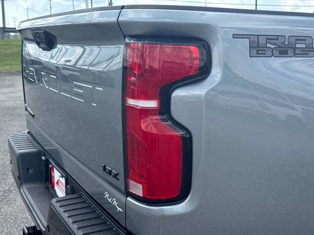 New 2026 Chevrolet Silverado 2500 LTZ w/ LTZ Plus Package AWD/4WD image 12