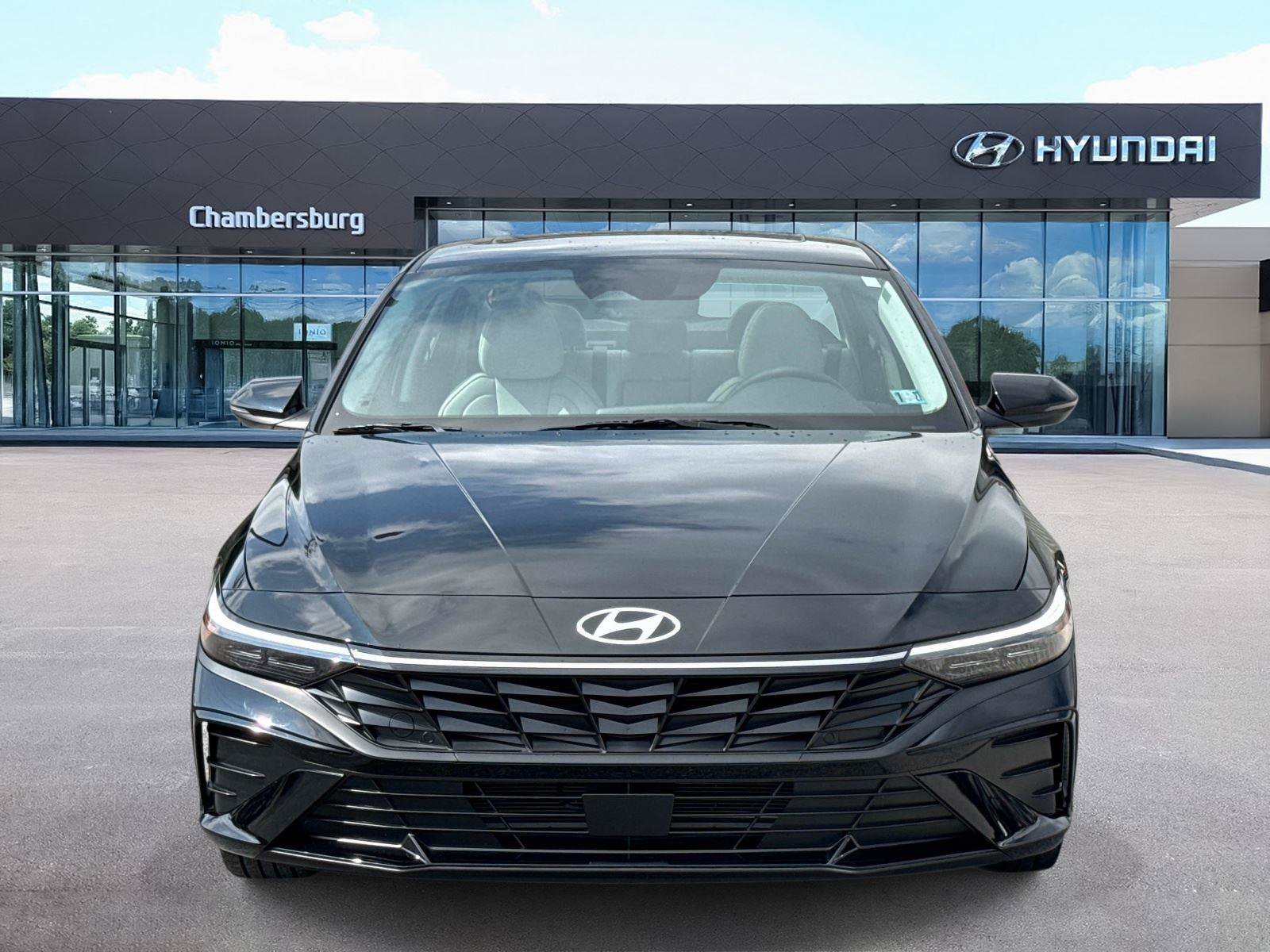 Certified 2026 Hyundai Elantra Limited FWD image 29