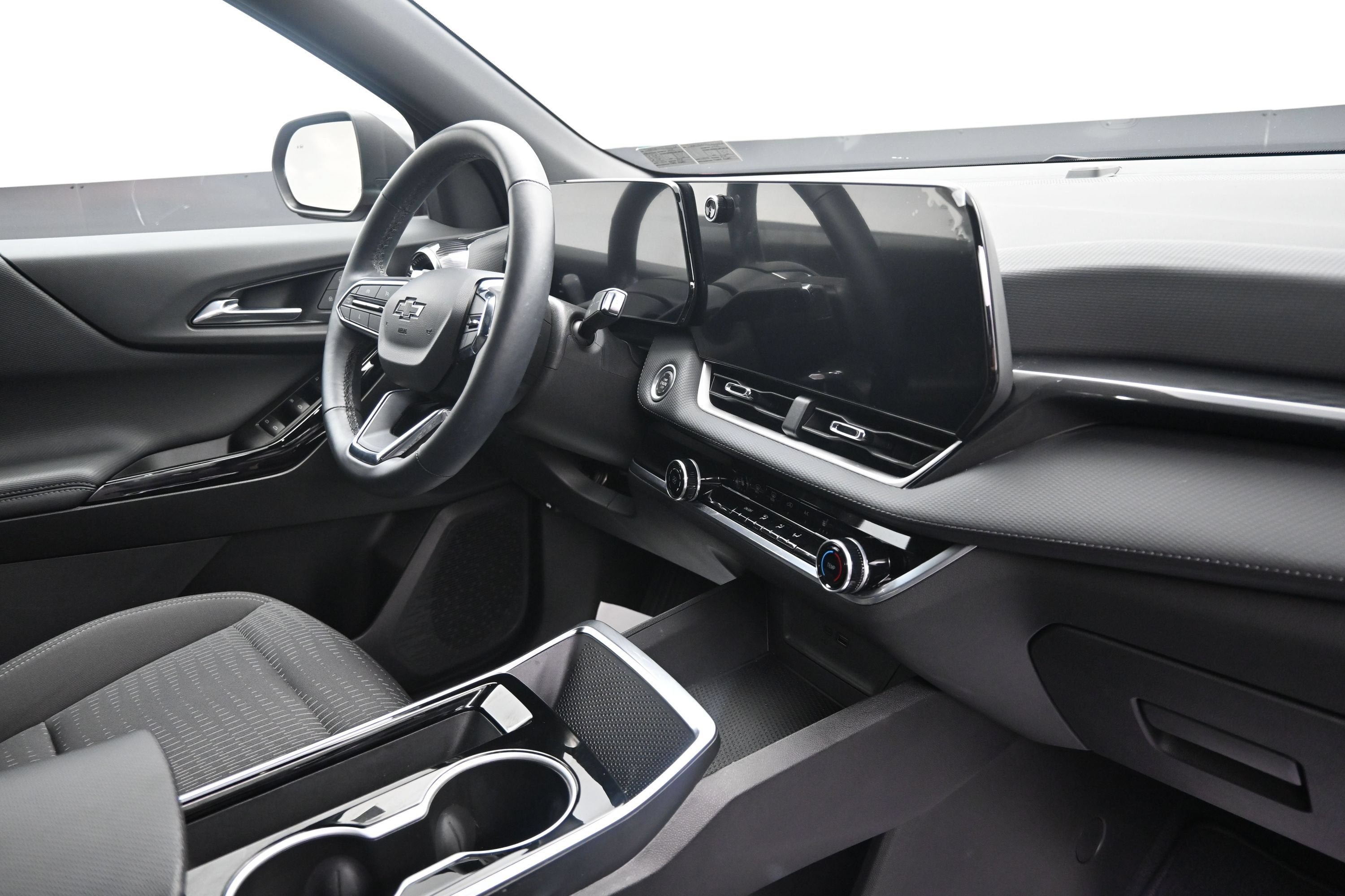 Used 2025 Chevrolet Equinox LT w/ Midnight Edition FWD image 29