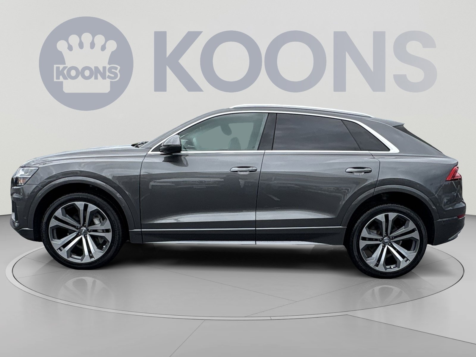 Used 2020 Audi Q8 Prestige w/ Prestige Package AWD/4WD image 2