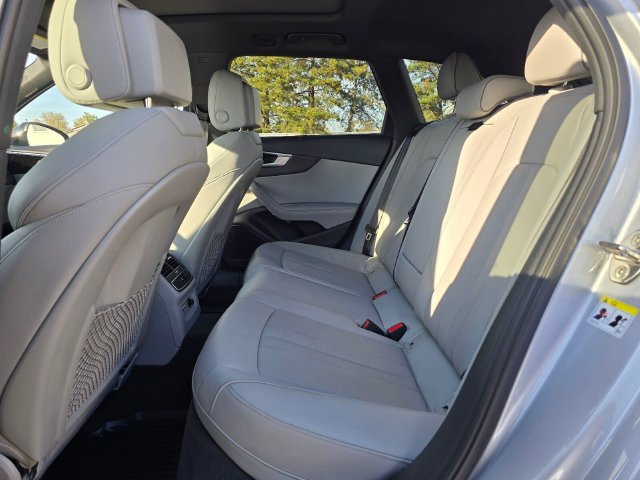 Used 2023 Audi A4 2.0T allroad Premium Plus AWD/4WD image 16