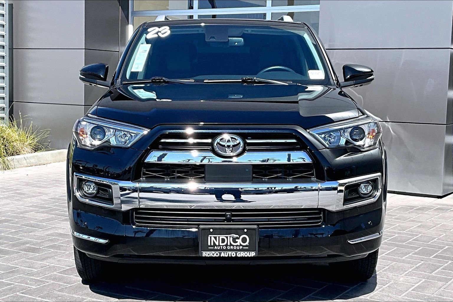 Used 2023 Toyota 4Runner Limited image 2