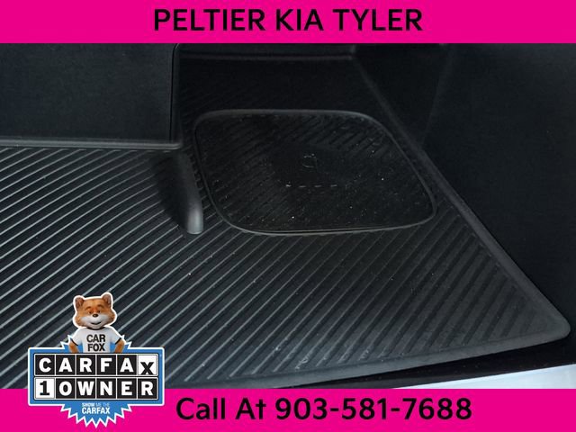 Certified 2025 Kia Sorento EX w/ Panoramic Sunroof Package image 43