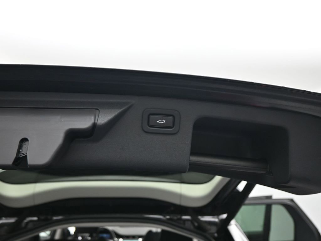 Used 2021 Land Rover Discovery Sport S image 22