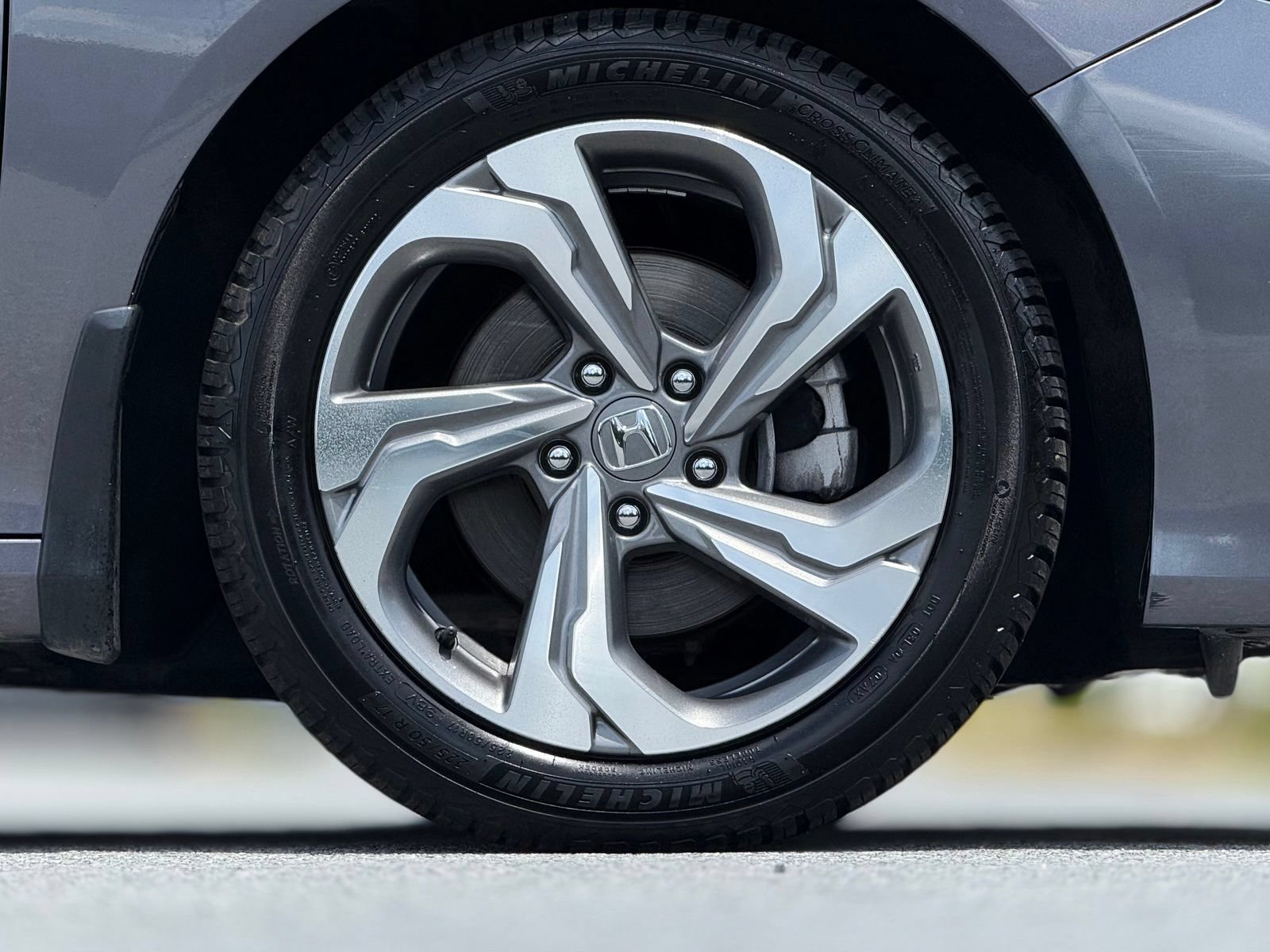 Used 2020 Honda Accord EX-L image 21