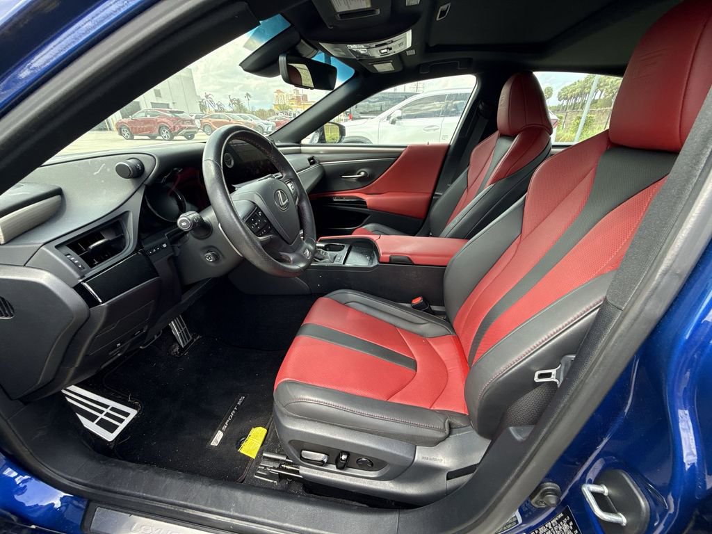 Used 2023 Lexus ES 350 F Sport w/ Accessory Package (Z2) image 18