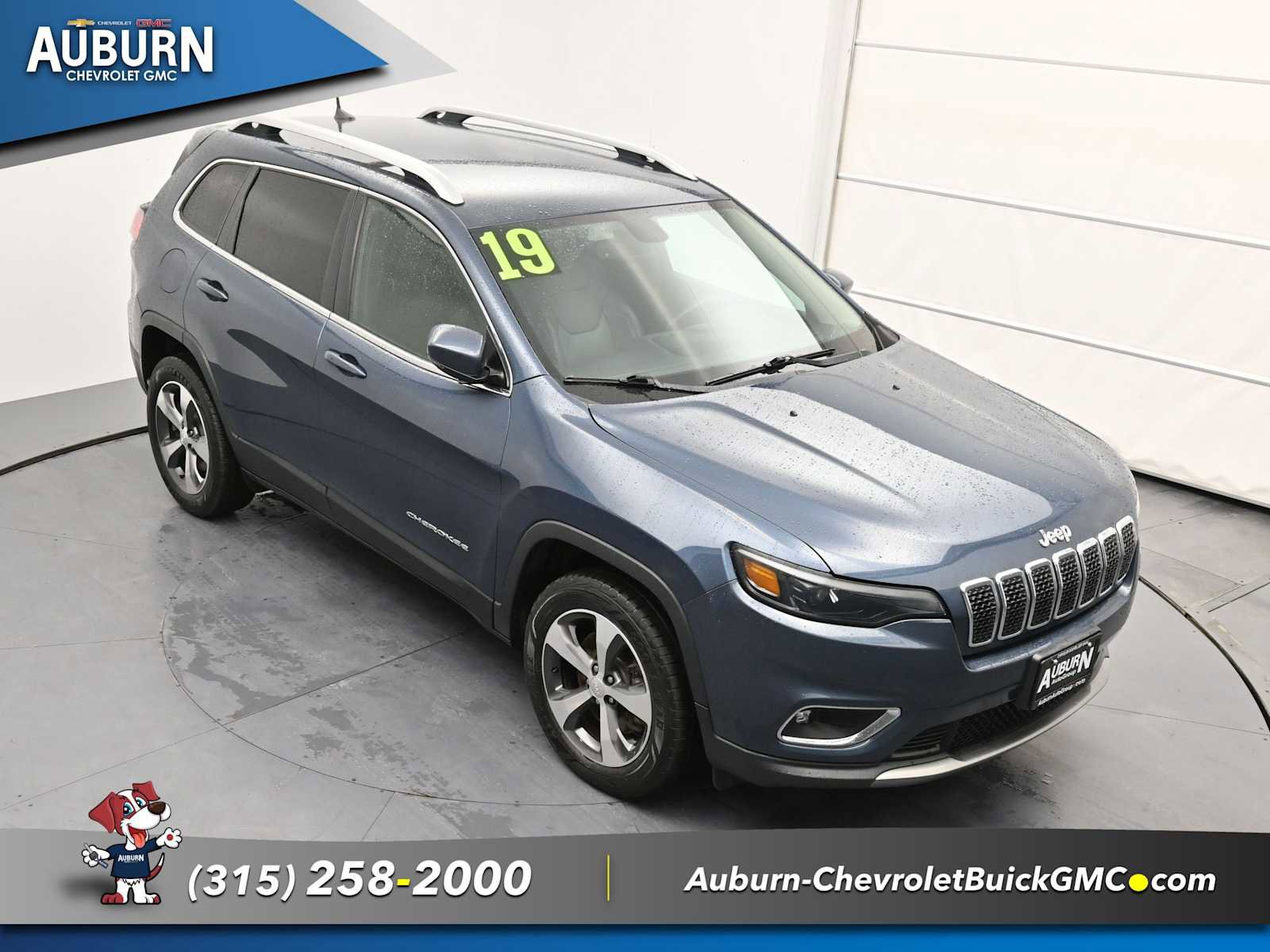 Used 2019 Jeep Cherokee Limited image 24