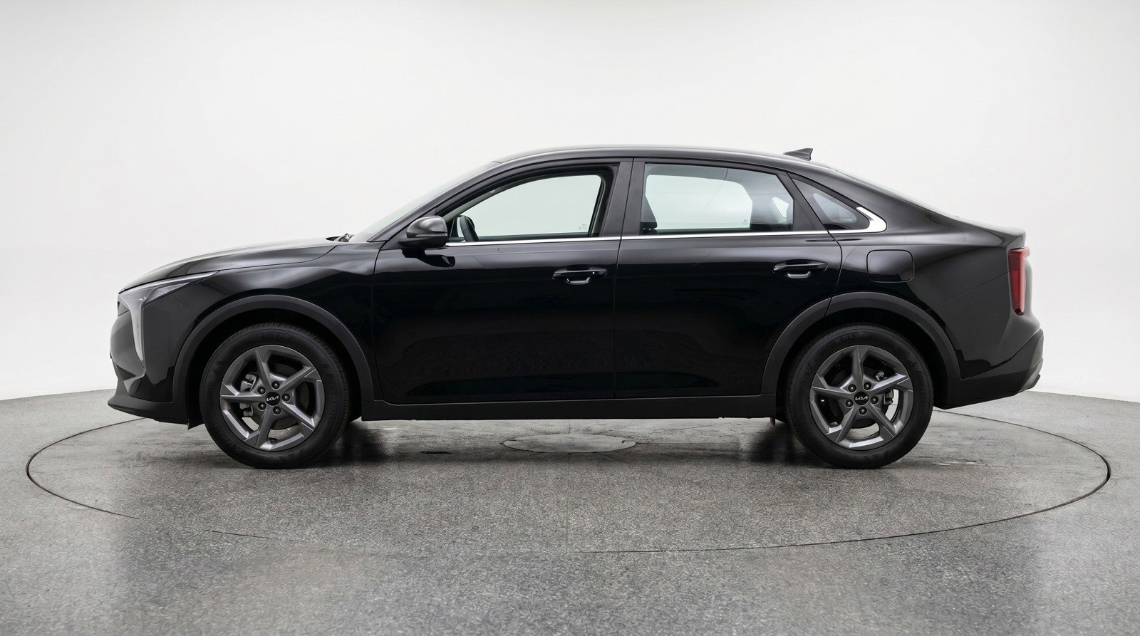 Used 2025 Kia K4 FWD image 5