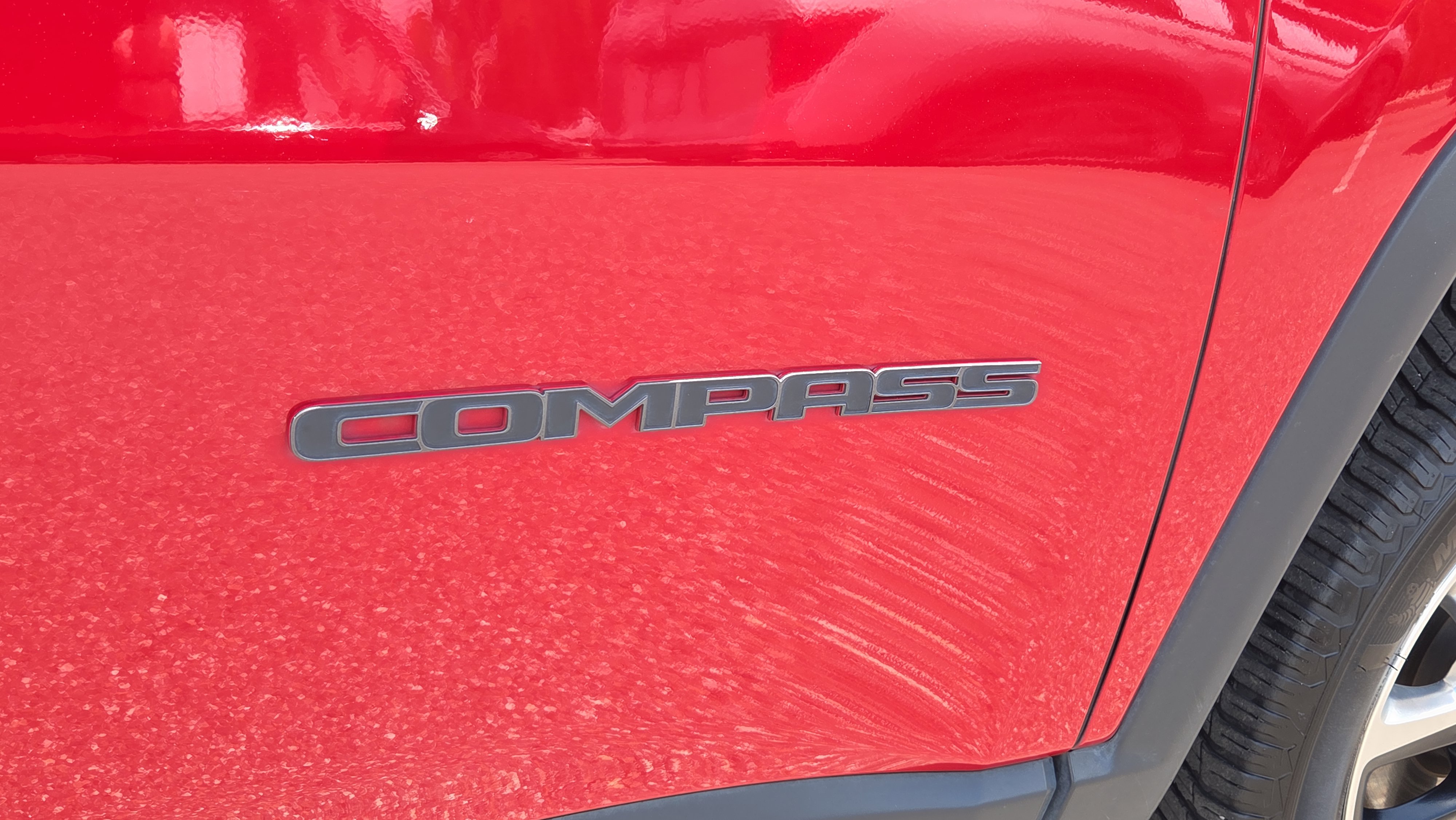 Used 2018 Jeep Compass Trailhawk w/ Leather Interior Group AWD/4WD image 33