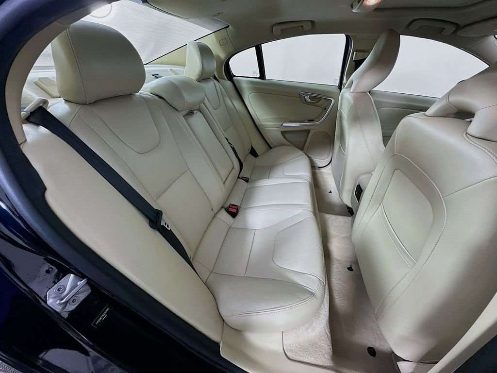 Used 2016 Volvo S60 T5 Premier image 27