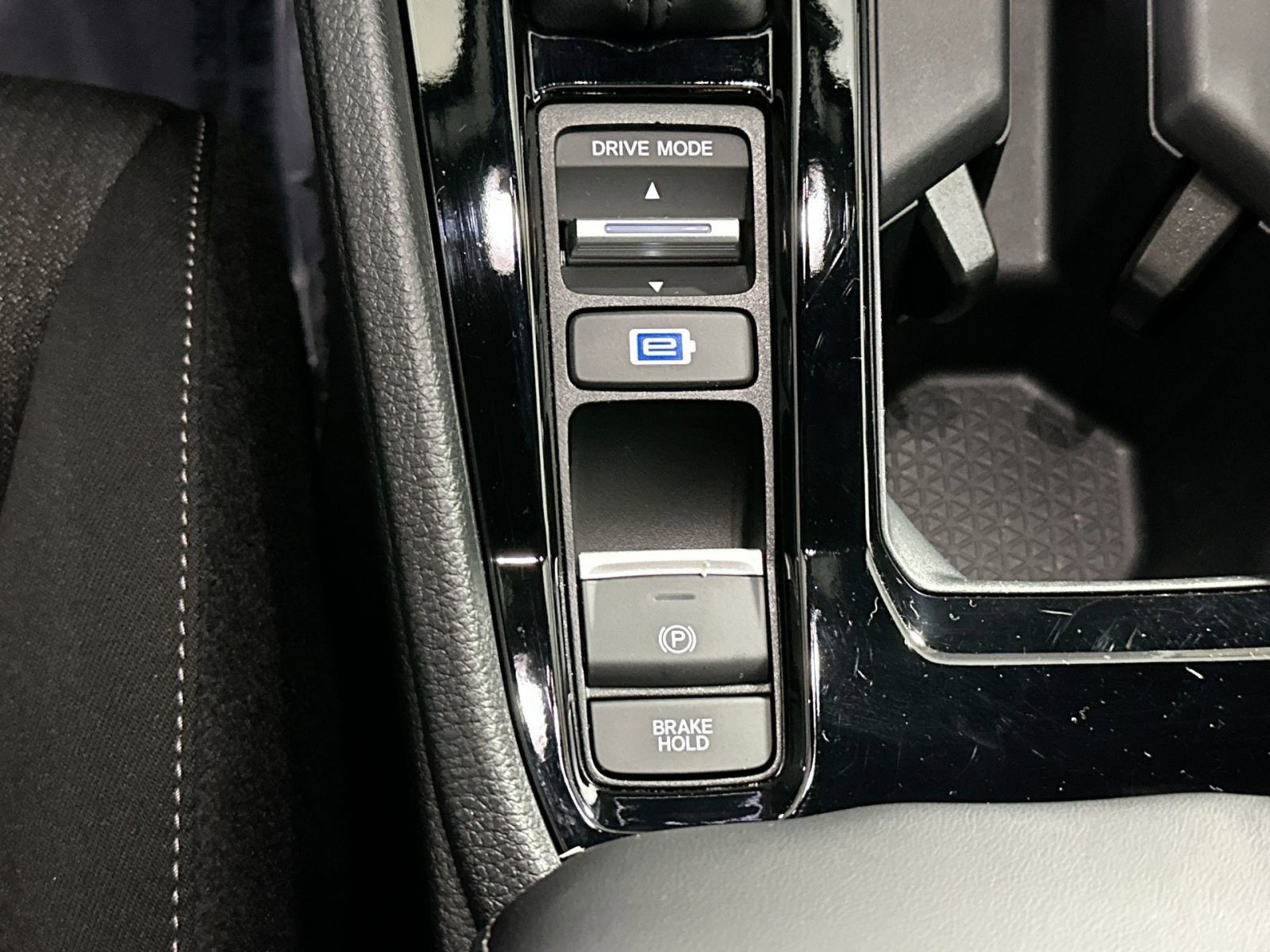 Used 2024 Honda Accord Sport image 26