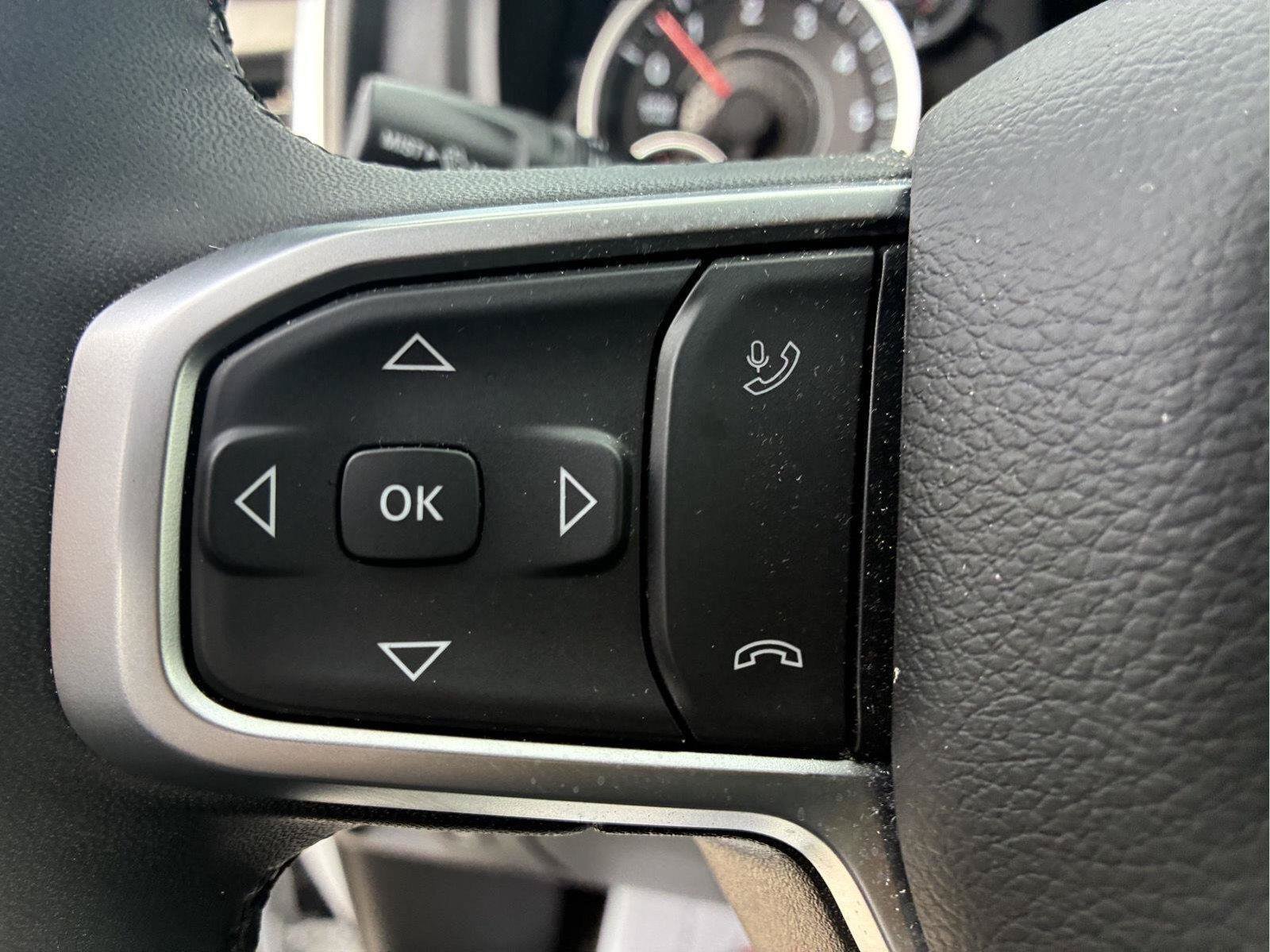 Used 2025 RAM 1500 Big Horn AWD/4WD image 16