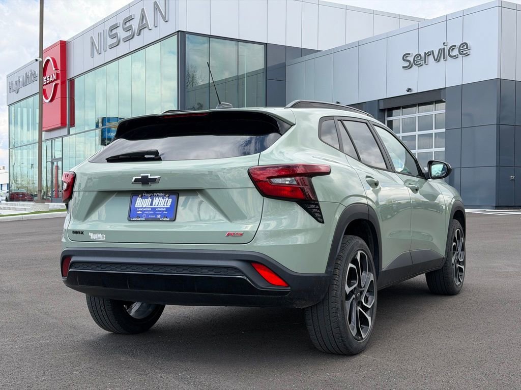 Used 2024 Chevrolet Trax RS w/ Driver Confidence Package image 5