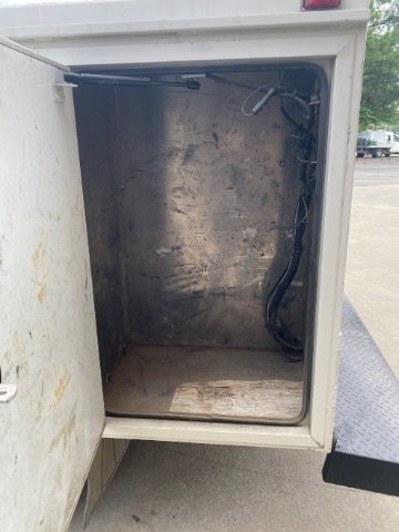 Used 2016 Ford F350 XL w/ Power Equipment Group image 12