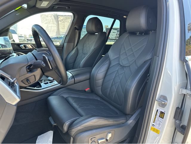 Used 2024 BMW X5 sDrive40i w/ Premium Package RWD image 6