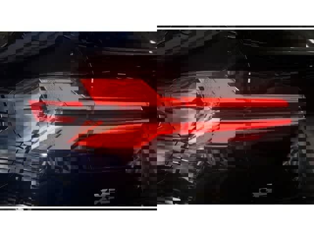 New 2026 BMW X5 M60i w/ Executive Package image 8