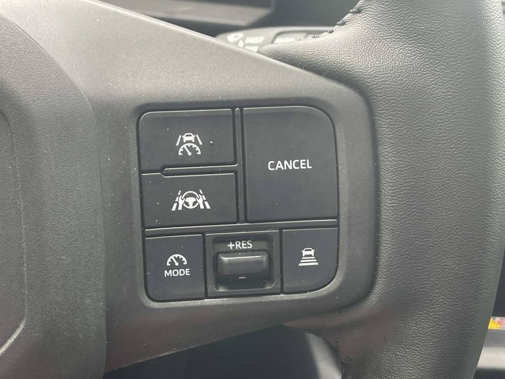 Used 2026 Toyota RAV4 XSE w/ Weather Package AWD/4WD image 32