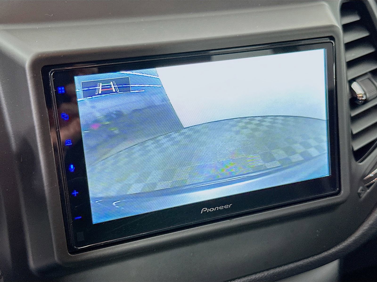 Used 2018 Jeep Compass Sport image 15