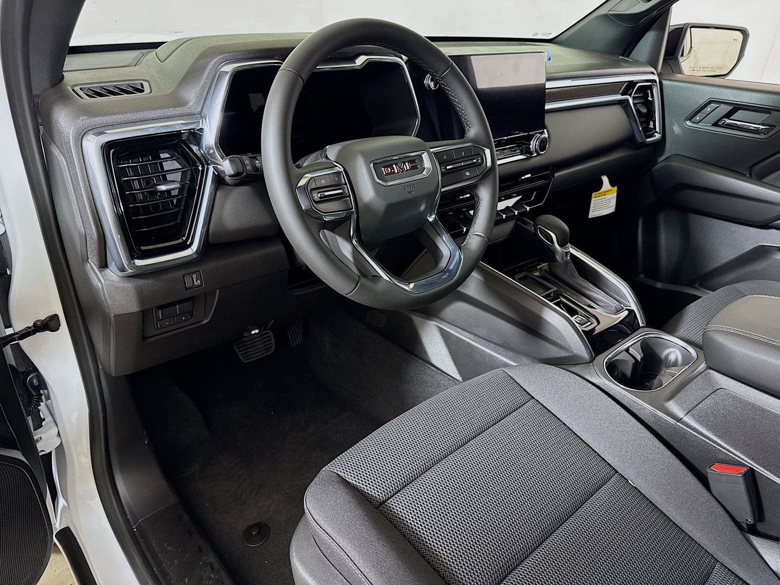 New 2026 GMC Canyon Elevation w/ Convenience Package RWD image 5