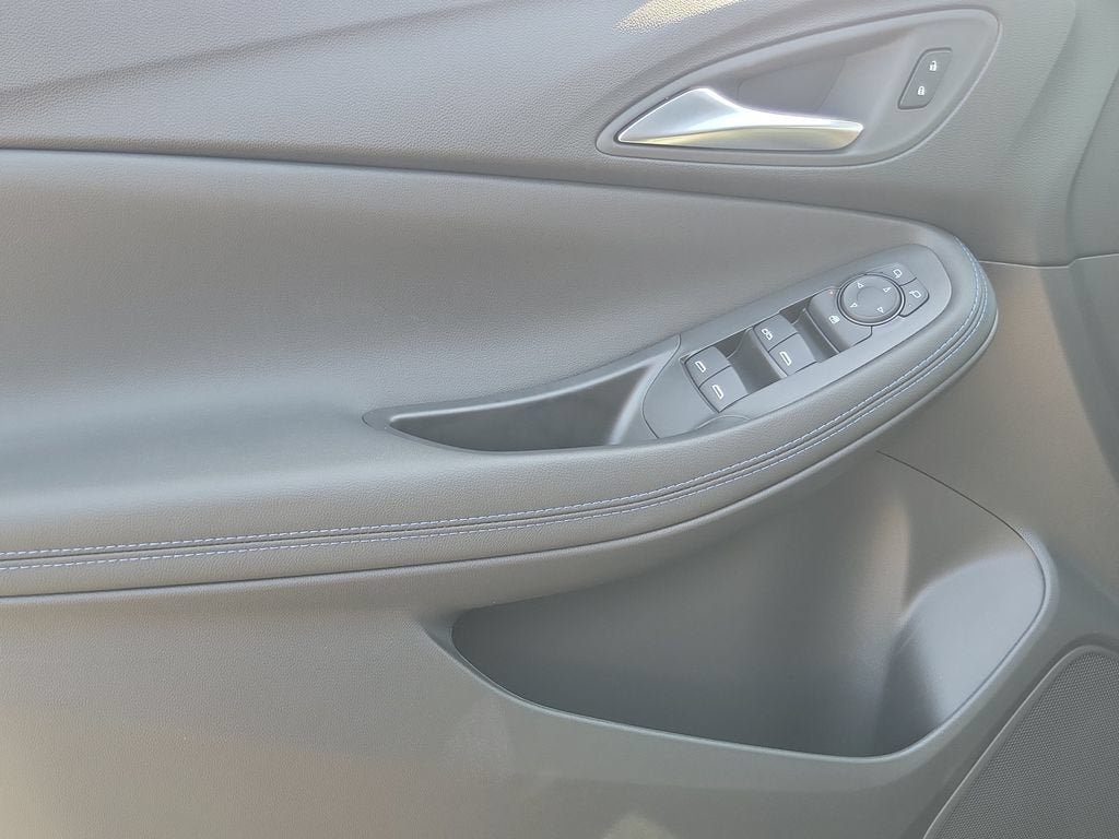 New 2026 Buick Encore GX Sport Touring w/ Advanced Technology Package FWD image 9