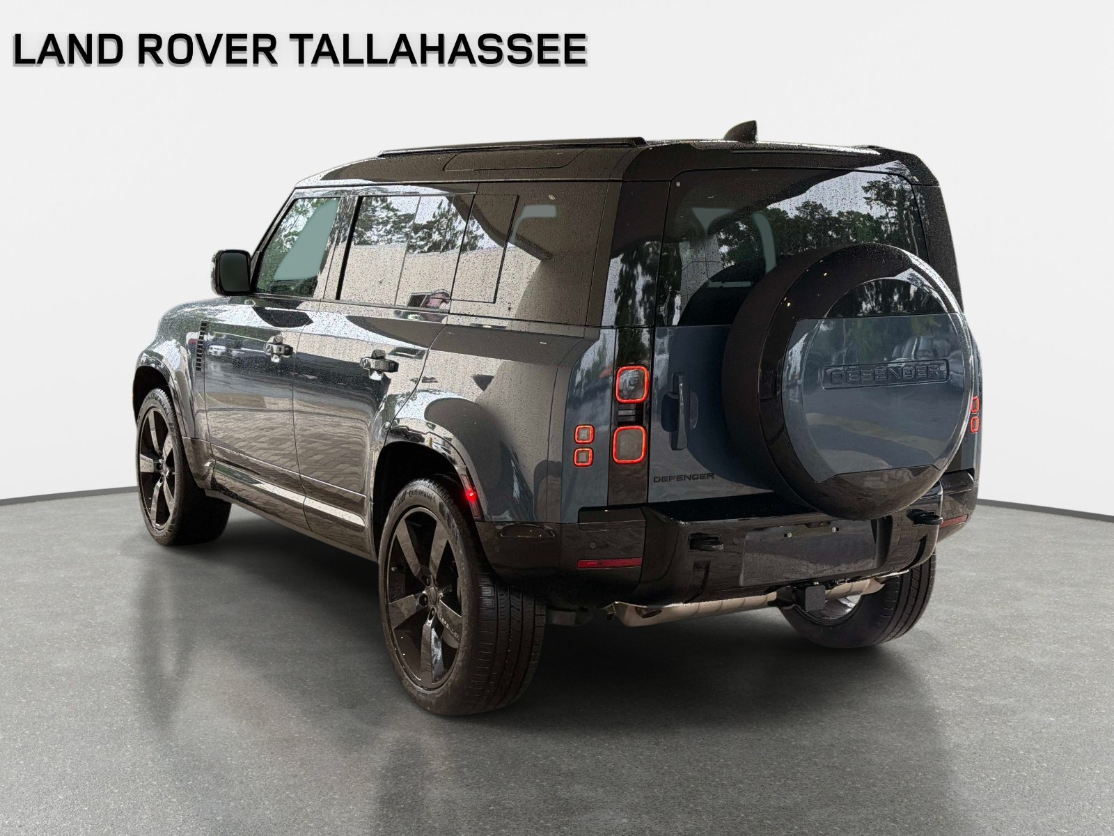 New 2026 Land Rover Defender 110 X-Dynamic SE AWD/4WD image 7