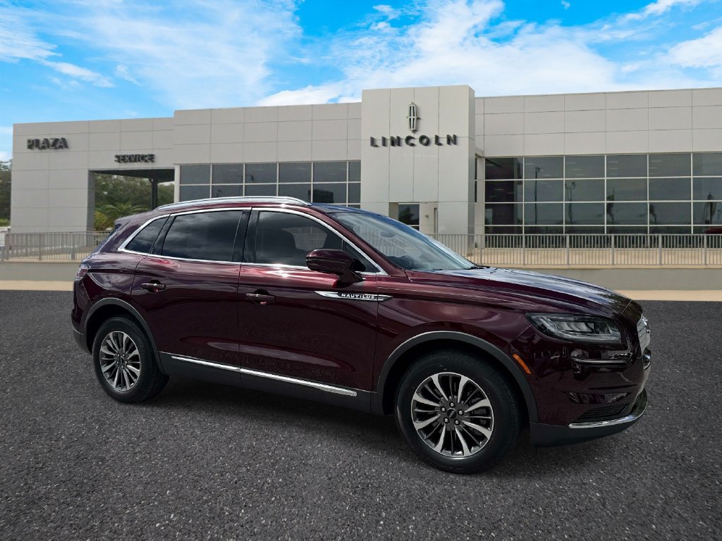 Certified 2023 Lincoln Nautilus AWD w/ Premium Package image 1