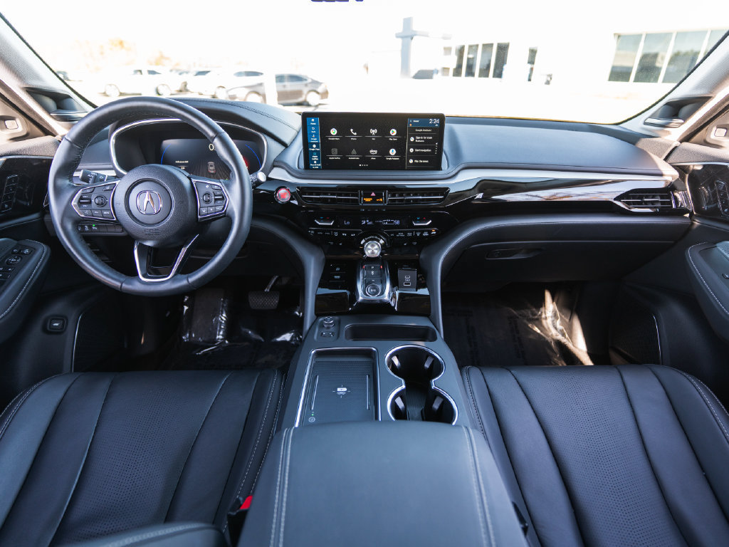 Certified 2025 Acura MDX w/ Technology Package AWD/4WD image 18
